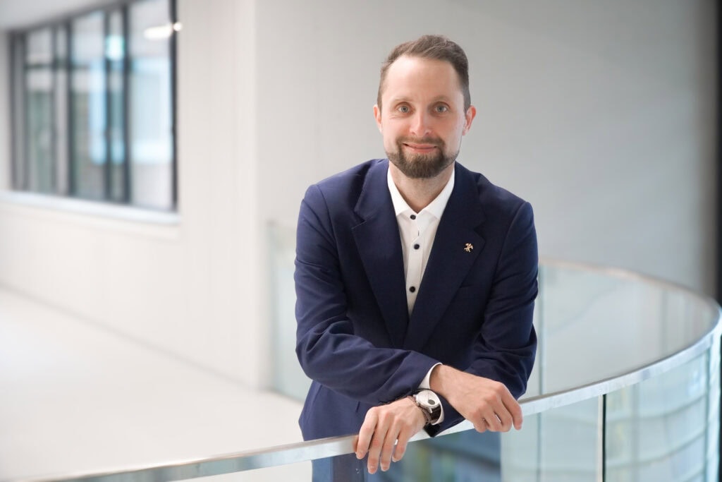 Frank König, Head of Industry Business am fem